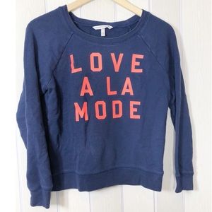 🌟 Victoria’s Secret Small Beach Sweatshirt